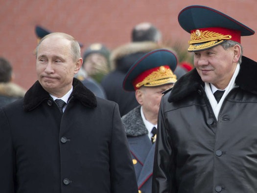Bộ trưởng Quốc phòng Nga Đại tướng Sergei Shoigu và Tổng thống Putin